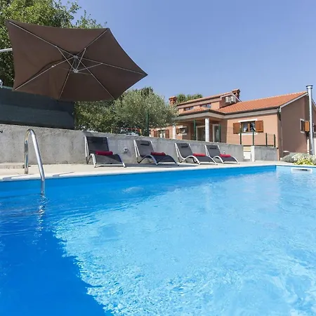 Holiday home Ana Istra